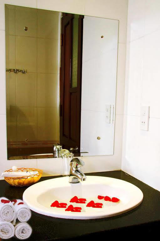 Bach Duong Hotel Nha Trang Buitenkant foto